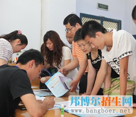 成都中考報名相關事項