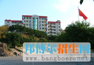 重慶市綦江職業教育中心2017年報名條件、招生對象