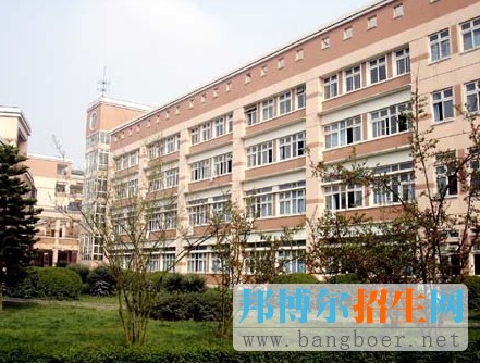 中考失利后還可以讀哪些學校