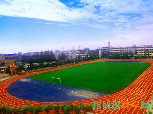 中考分數低上什么學校