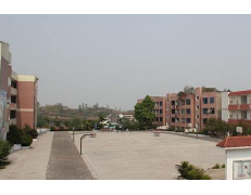 成都市回龍中學