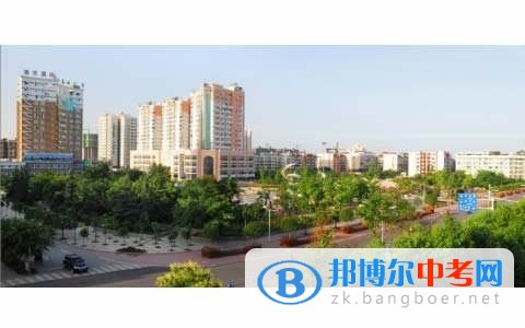 成都市青白江區福洪中學2022年招生辦聯系電話