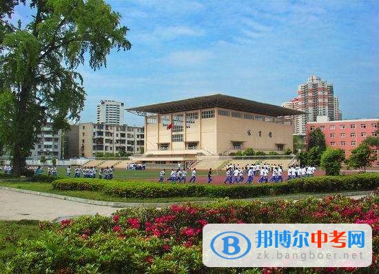 成都市第八中學2022年招生代碼