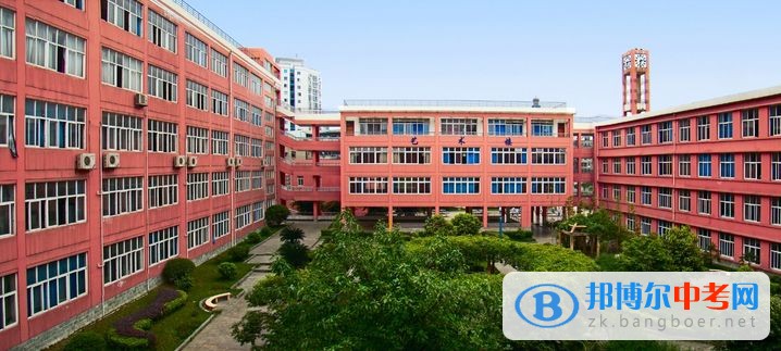 成都市第八中學(xué)2022年招生辦聯(lián)系電話