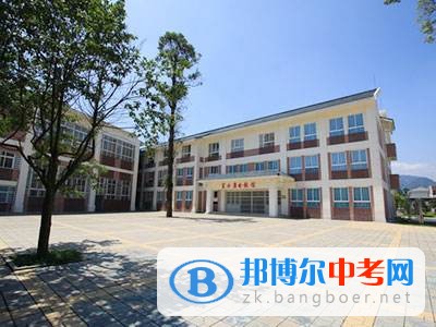 都江堰市第一中學2022年招生辦聯(lián)系電話