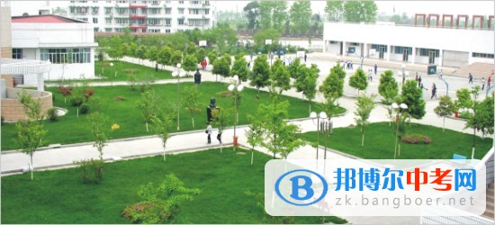 成都市大彎中學2021年招生辦聯系電話