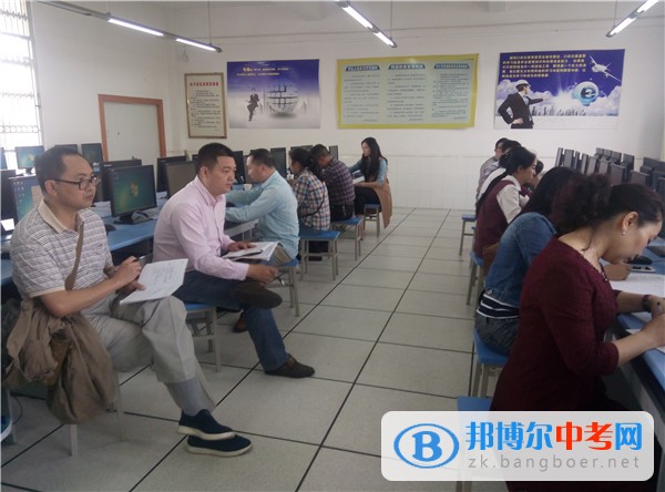 溫江縣第二中學(xué)教育集團(tuán)開(kāi)展教研活動(dòng)