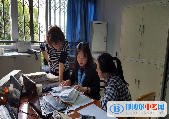 成都石室中學（文廟校區）2016年度教育資助專項稽查現場工作結束