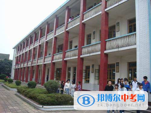 眉山市東坡區萬勝高級中學招生辦聯系電話