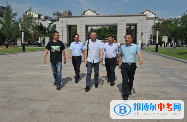 市教育局來四川省雙流縣華陽中學進行2017年汛期學校安全工作大檢查