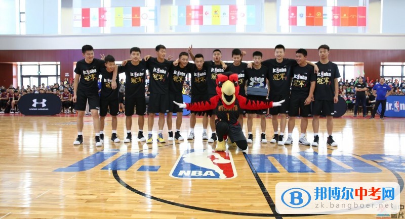 四川省雙流縣華陽中學(xué)奪得2017 Jr.NBA聯(lián)賽四川賽區(qū)冠軍