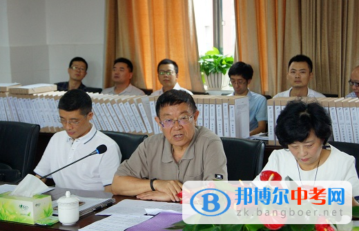 成都市第三十七中學(xué)校迎接省二級示范性普通高中市級檢查評估情況通報(bào)