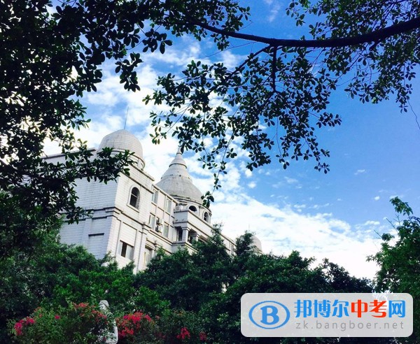 簡訊|石室蜀都中學(xué)到成都石室外國語實(shí)驗(yàn)學(xué)校參觀學(xué)習(xí)生活部管理經(jīng)驗(yàn)