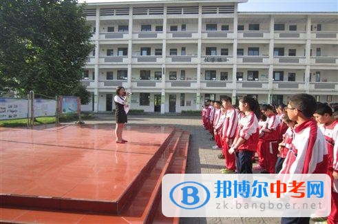 安岳縣石羊中學學費