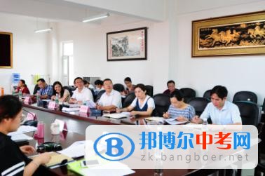 崇州市教育國際化研討會在四川省崇州市崇慶中學召開