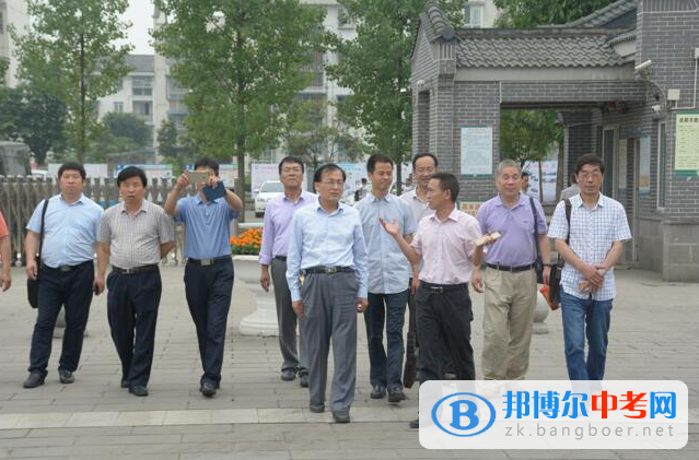 2017年智慧教育暨翻轉課堂應用實踐研討交流會在四川省大邑縣安仁中學隆重舉行