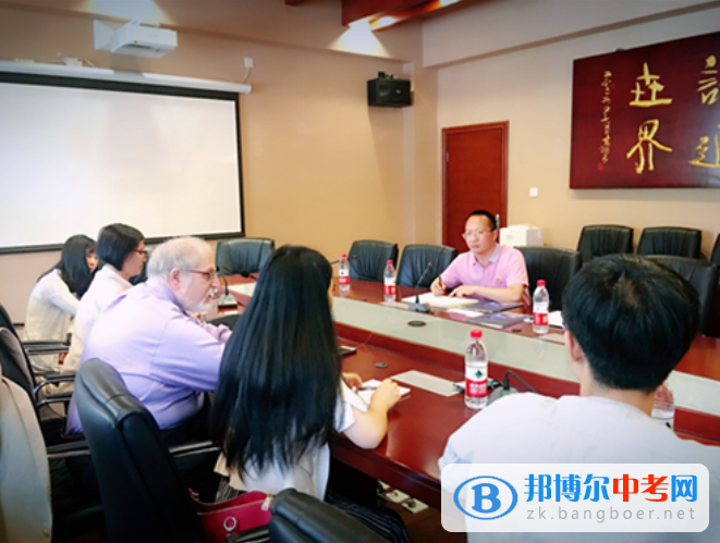 昆山杜克大學到訪成都外國語學校