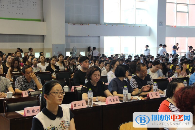 成都市第四十中學校2017年校園藝術節合唱比賽成功舉行
