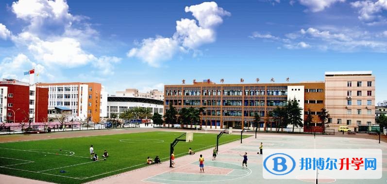 四川省綿陽江油中學2022年地址在哪里