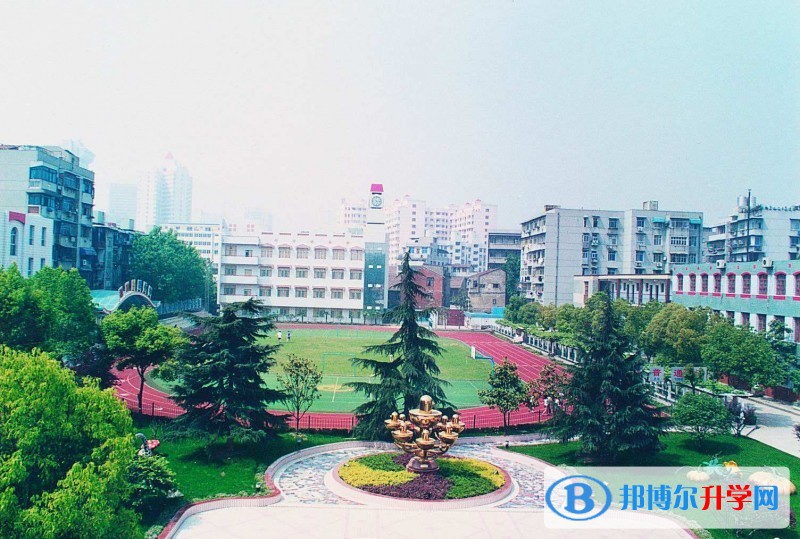 西充縣育英中學2022年生辦聯系電話