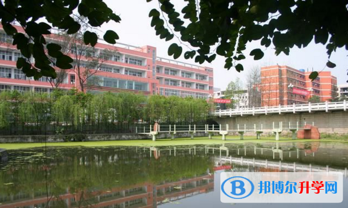 四川省宜賓市第四中學(xué)校地址在哪里