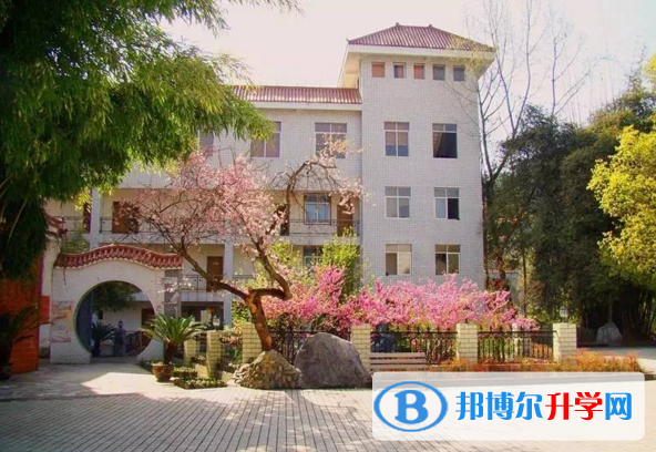 銅仁市民族中學學費