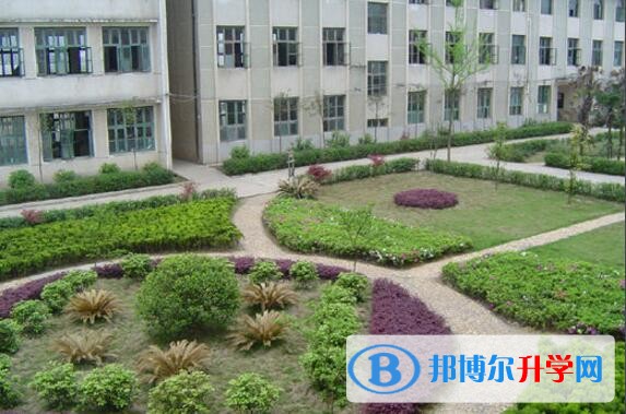 桐梓縣第二中學2018年招生計劃