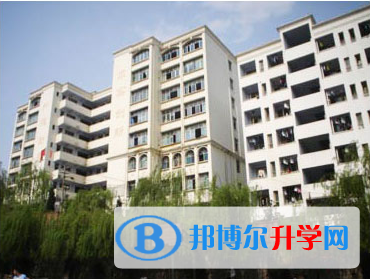 貴州省畢節(jié)蘭苑中學(xué)怎么樣，好嗎