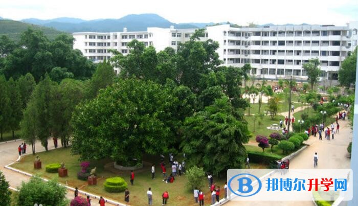 云南省普洱市第一中學怎么樣、好嗎