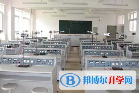 云南省下關第一中學招生辦聯系電話