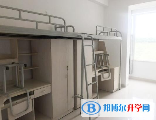 云南美華國際高中學費