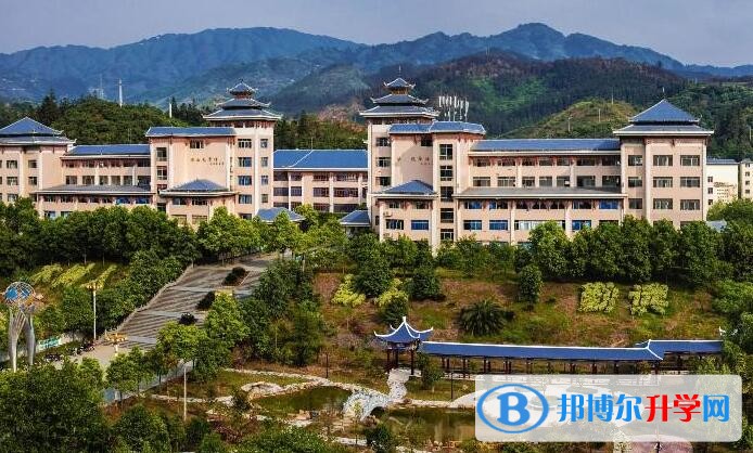 榕江第一中學招生辦聯系電話