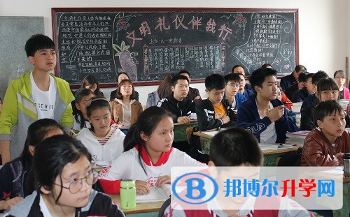 爭先創優作示范·志愿服務我先行