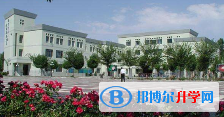 新疆大光華國際學校2023年學費、收費多少