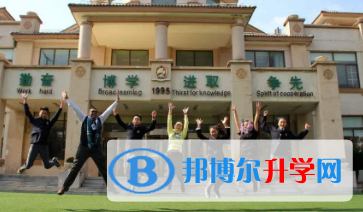 武漢楓葉國際學校怎么樣、好不好