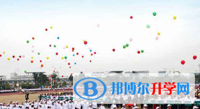 華中東典國際學校怎么樣、好不好