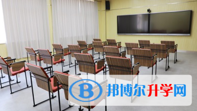 王府學校運城校區2023年招生辦聯系電話