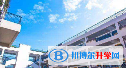 青島盟諾學(xué)校2023年招生辦聯(lián)系電話