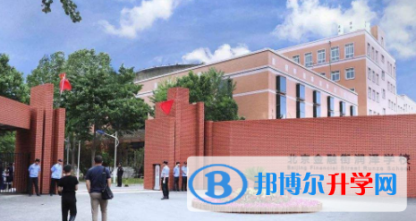 北京金融街潤澤學校2023年招生辦聯系電話