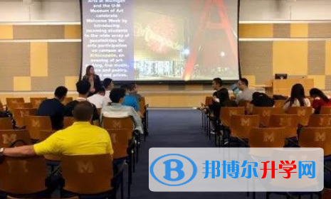 美國密歇根州公立高中北京學校怎么樣、好不好