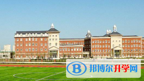 上海德威英國國際學校怎么樣、好不好