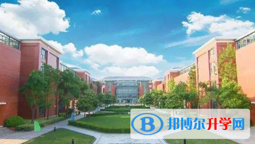 華一劍橋國際學校2023年招生辦聯系電話