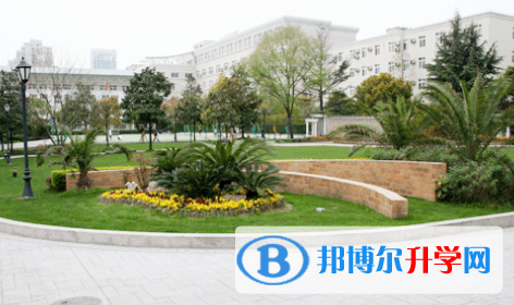 華一劍橋國(guó)際學(xué)校網(wǎng)站網(wǎng)址