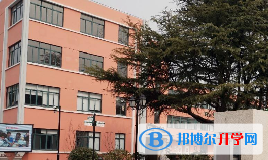 上海新清華博世凱外國語學(xué)校2023年學(xué)費(fèi)、收費(fèi)多少