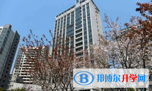 上外賢達(dá)國際高中網(wǎng)站網(wǎng)址 
