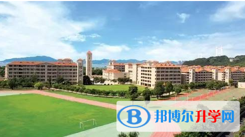 北師大翰林實驗學校國際部網站網址