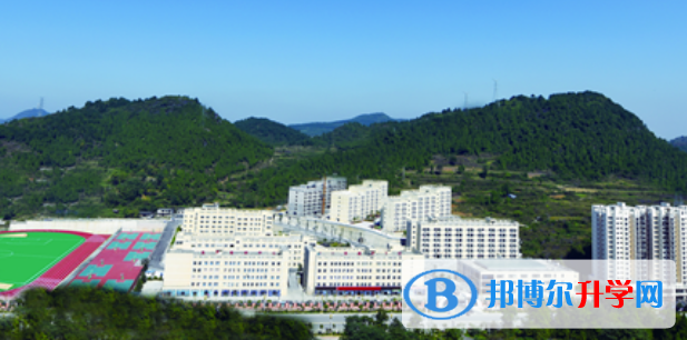  2020年銅仁中考成績好可以直升的中專