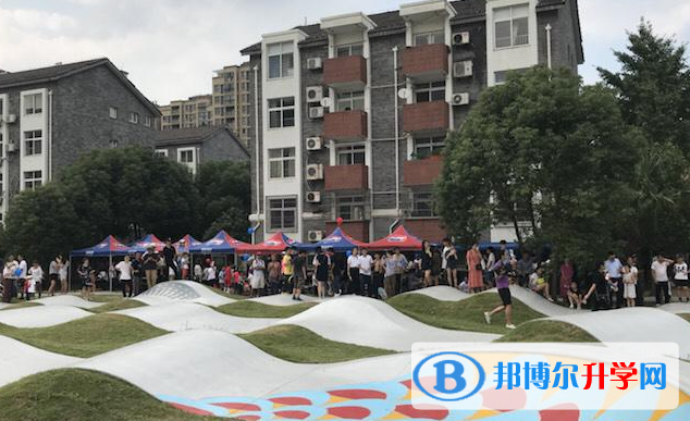 寧波至誠國際學(xué)校網(wǎng)站網(wǎng)址 