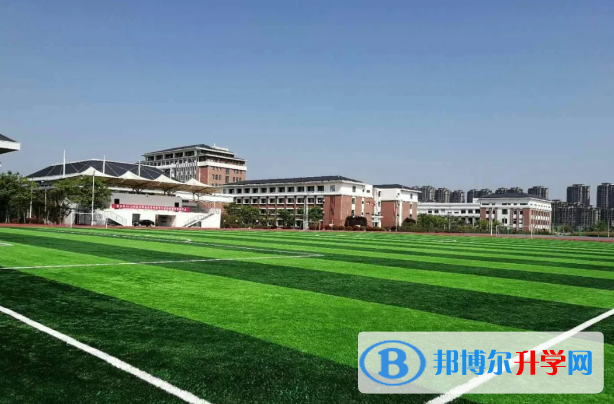 鐘吾國際學校怎么樣、好不好