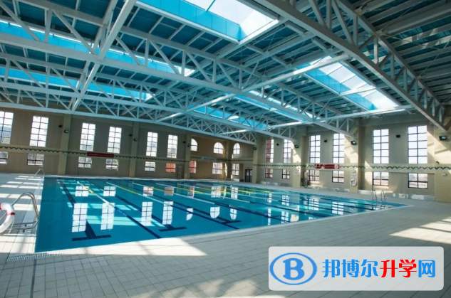 華東康橋國(guó)際學(xué)校初中部網(wǎng)站網(wǎng)址 